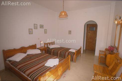 Ekati Studios & Apartments 5